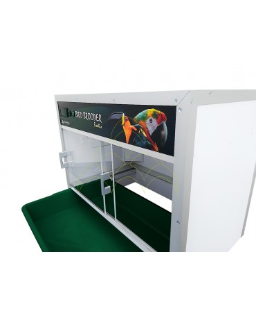 Brooder Bird Brooder Exotic: With the tray pulled back