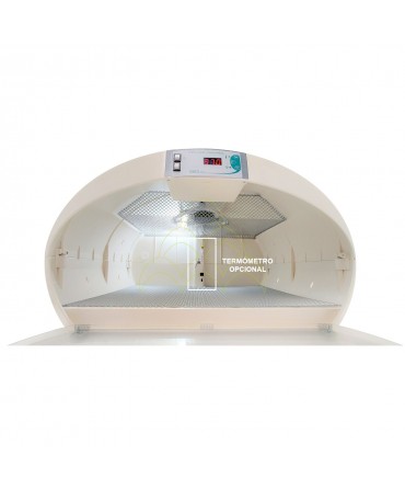 Bird Brooder Cosmo: Front view; with the window open